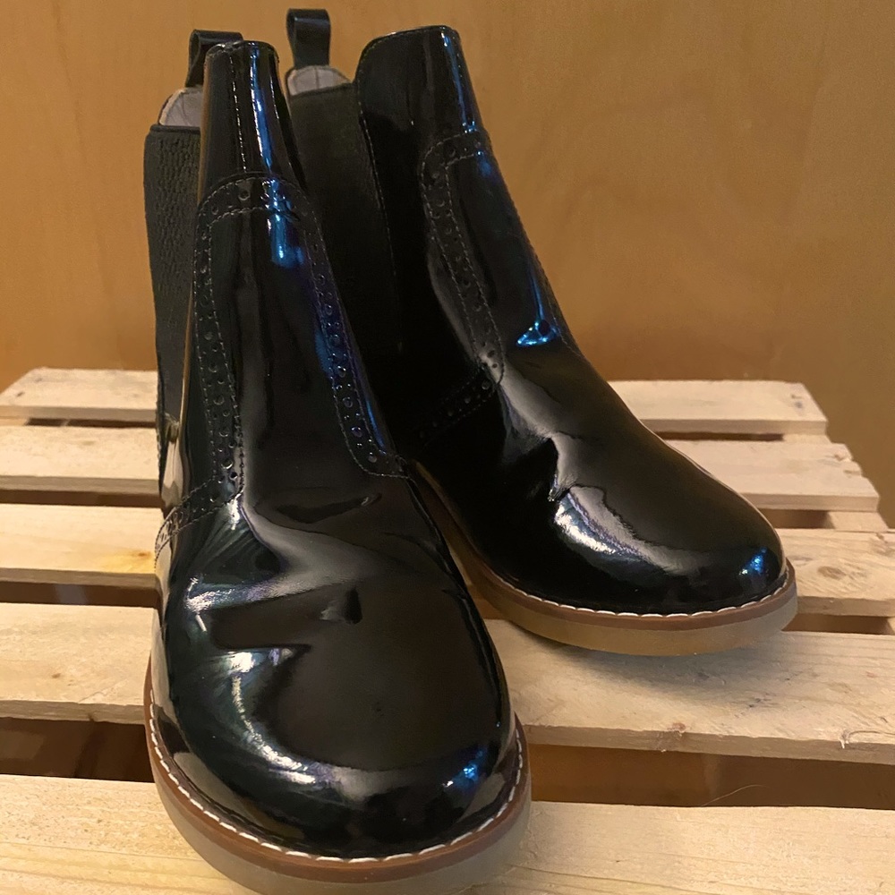 Elephantito black gloss boot